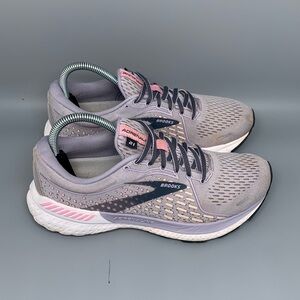 Brooks Adrenaline GTS 21‎ Purple Running Shoes 1203291B675 Women's Sz 8